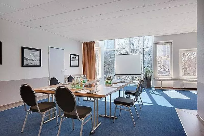 هتل Holiday Inn Berlin Cityeast Landsberger Allee, An Ihg