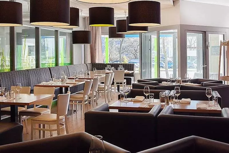 هتل Holiday Inn Berlin Cityeast Landsberger Allee, An Ihg