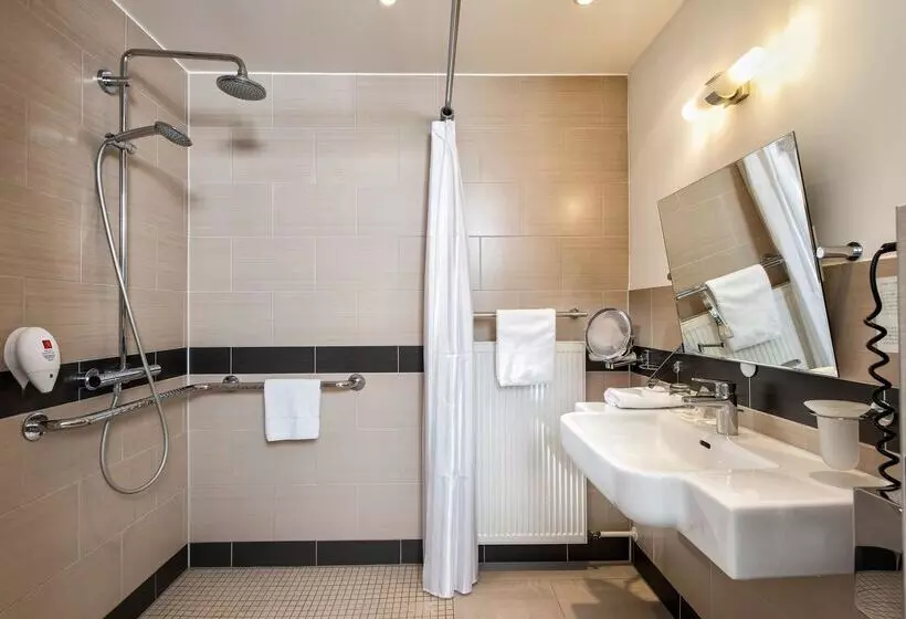 هتل Holiday Inn Berlin Cityeast Landsberger Allee, An Ihg