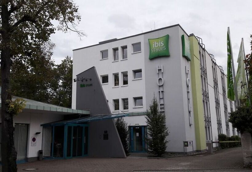בית מלון כפרי Ibis Styles Speyer