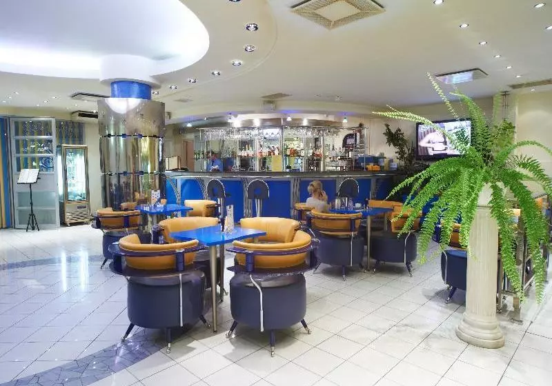 Отель Neptun Business