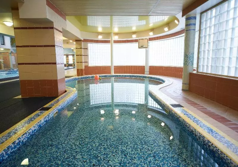 Отель Neptun Business