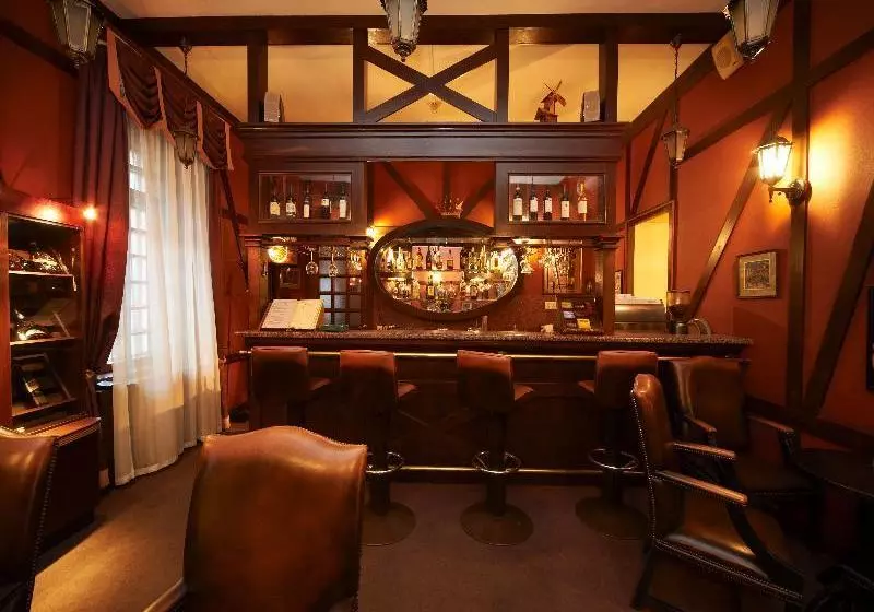 Отель Neptun Business