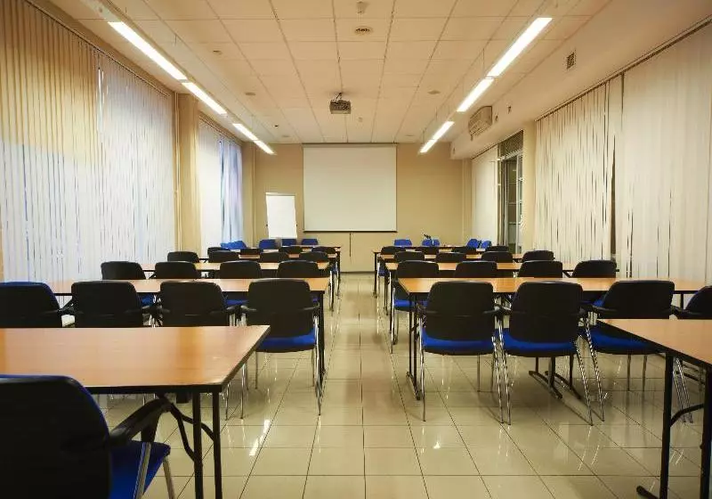 Отель Neptun Business