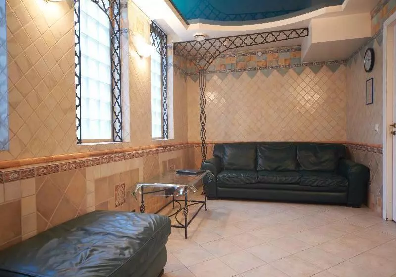 Отель Neptun Business