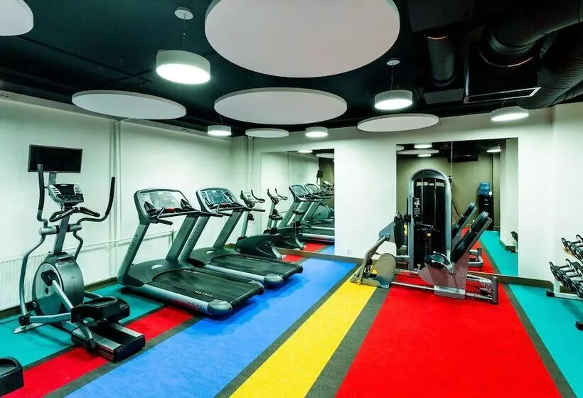 هتل Park Inn By Radisson Central Tallinn