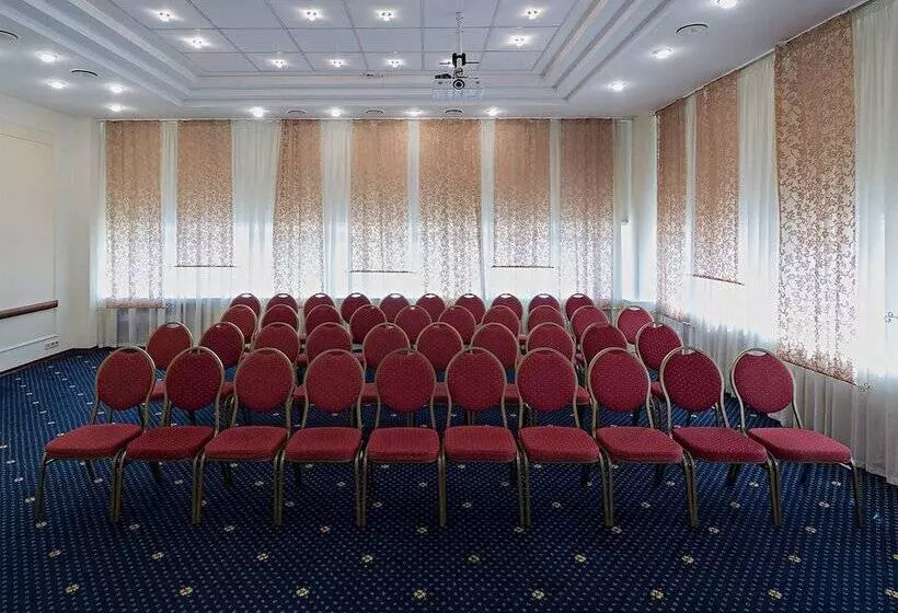 Radisson Slavyanskaya Hotel And Business Centre, Moscow