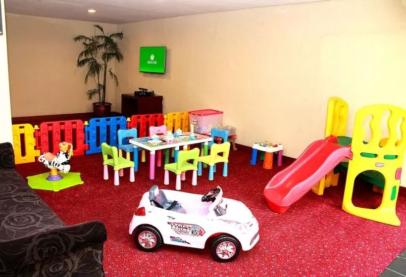 Redtop Hotel & Convention Center