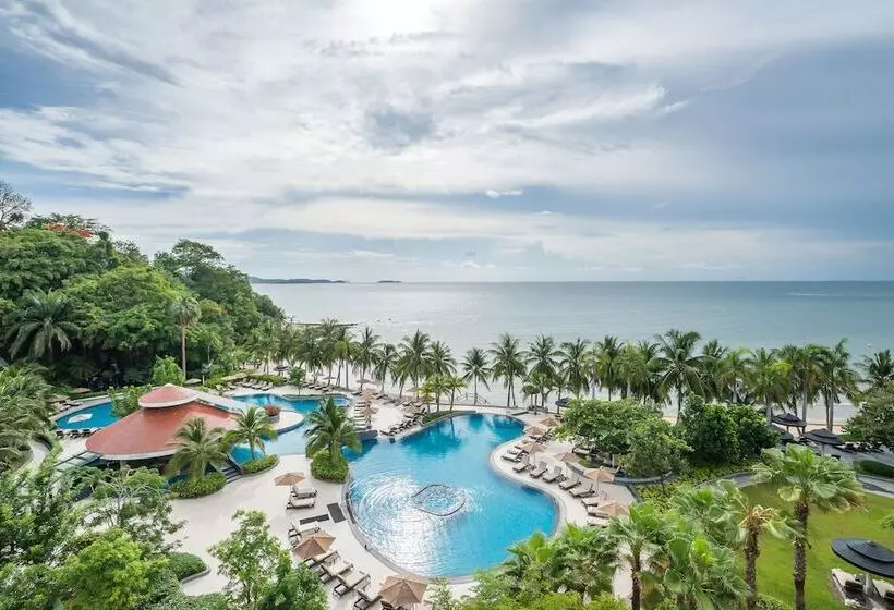 בית מלון כפרי Royal Wing Suites & Spa Pattaya