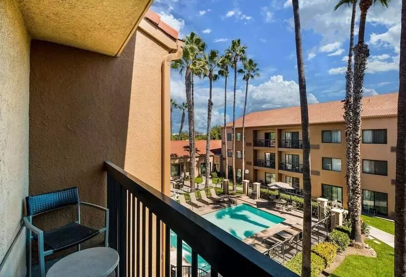 فندق Sonesta Select Huntington Beach Fountain Valley