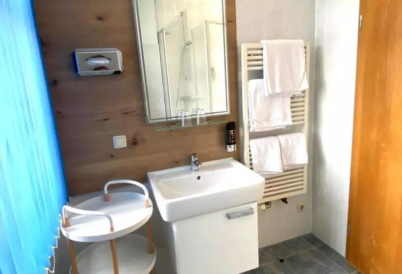 בית מלון כפרי Von Jutrzenka