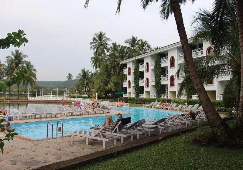 Resorte Marinha Dourada