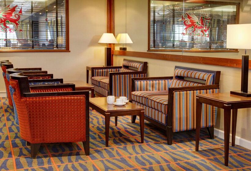 فندق Best Western Aberavon Beach