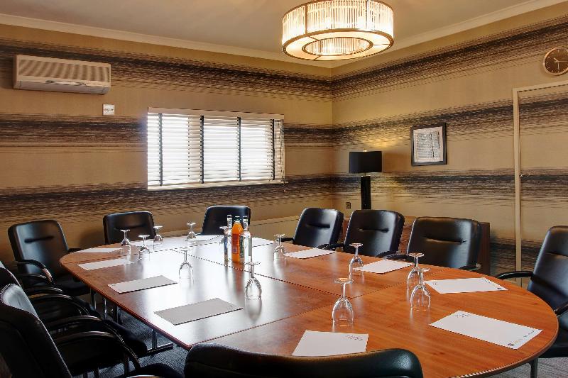 فندق Best Western Aberavon Beach