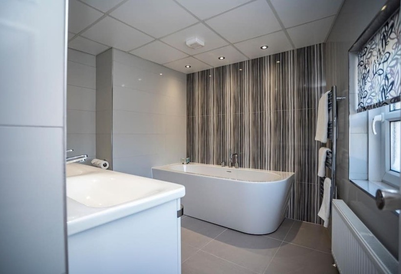 فندق Borough Arms