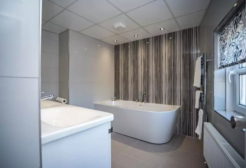 ホテル Borough Arms