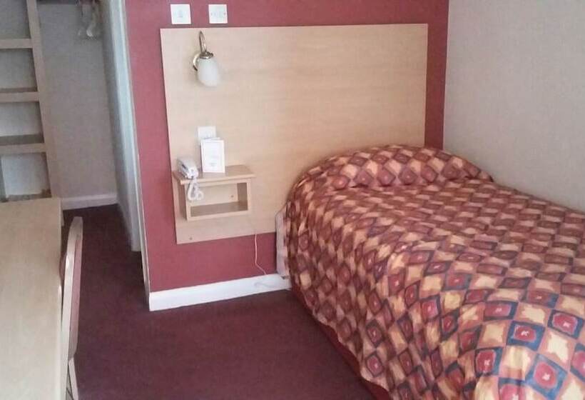 فندق Borough Arms