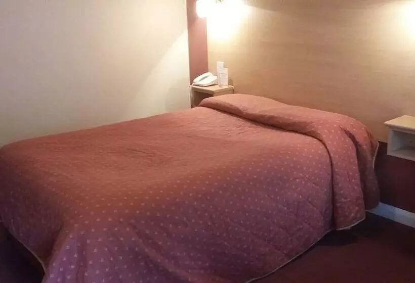 ホテル Borough Arms