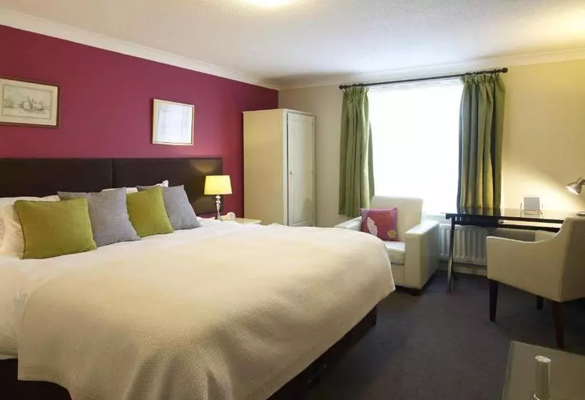 酒店 Charlton Kings