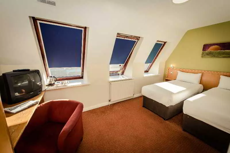 בית מלון כפרי Dublin Central Inn