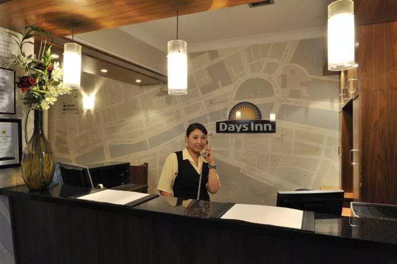 בית מלון כפרי Dublin Central Inn