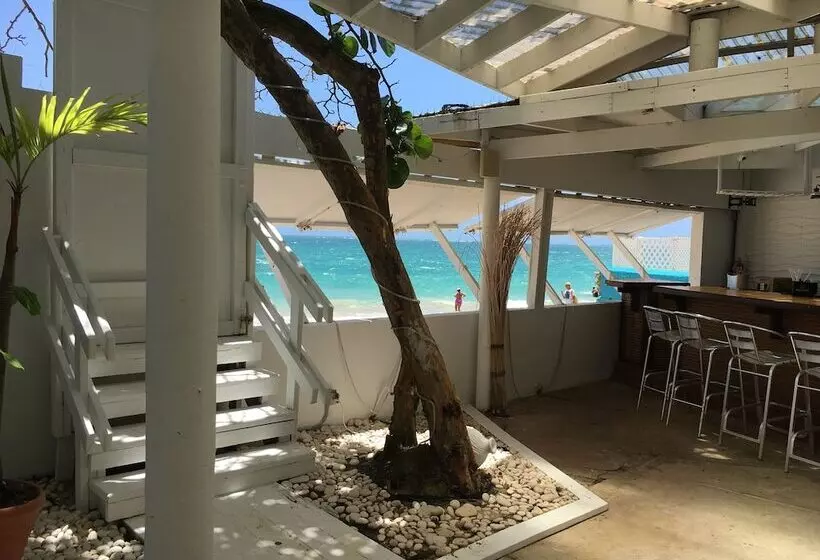 هتل Hosteria Del Mar