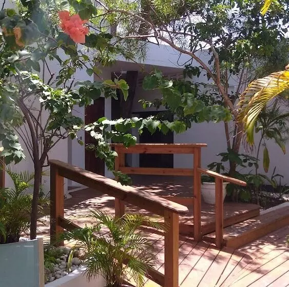 هتل Hosteria Del Mar