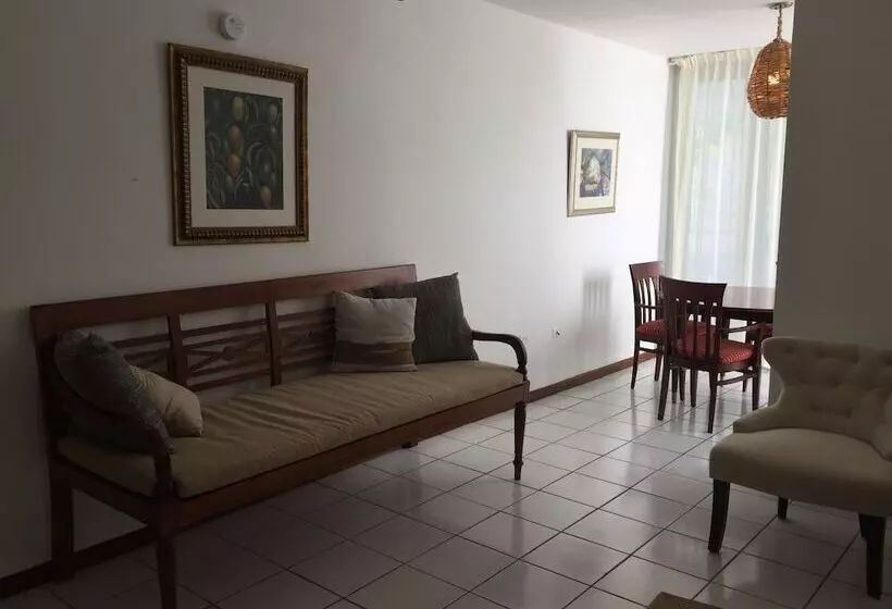 هتل Hosteria Del Mar