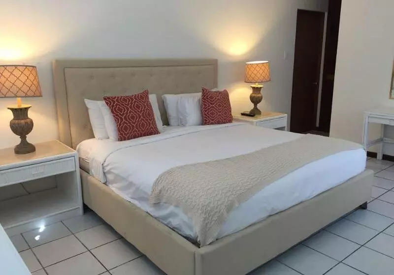 هتل Hosteria Del Mar