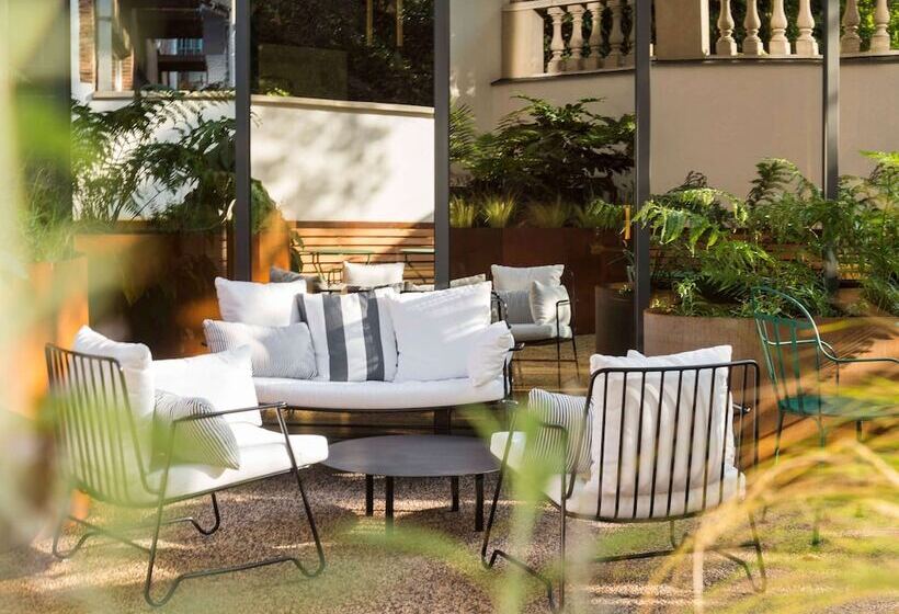 酒店 Ibis Brussels Centre Chatelain