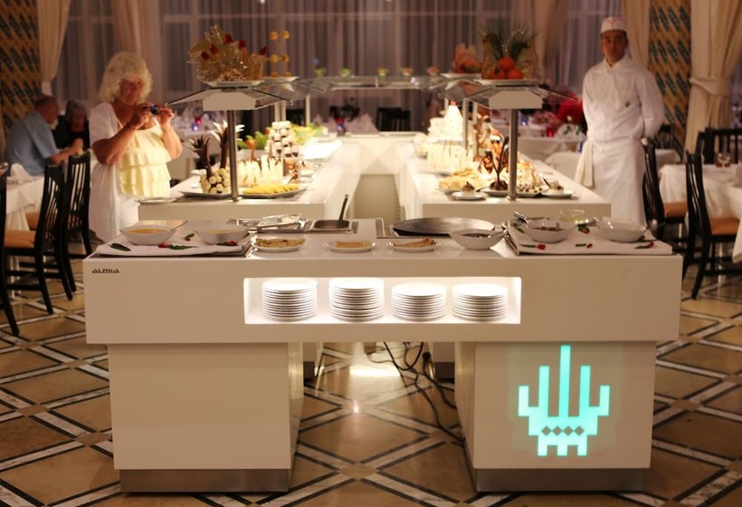 فندق Kanta Resort & Spa