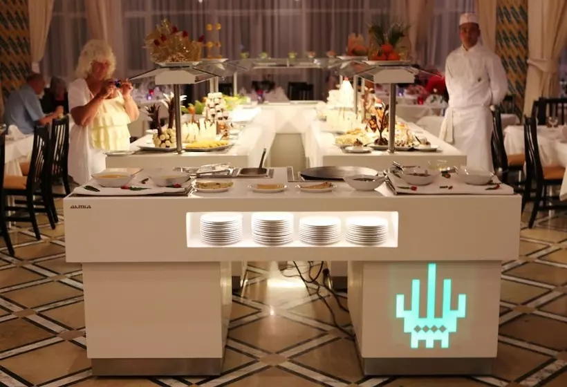 酒店 Kanta Resort & Spa