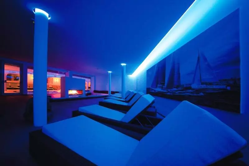 Отель Mountains