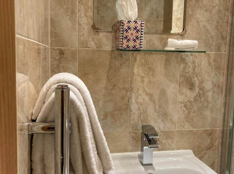 فندق Newell Bistro And Rooms