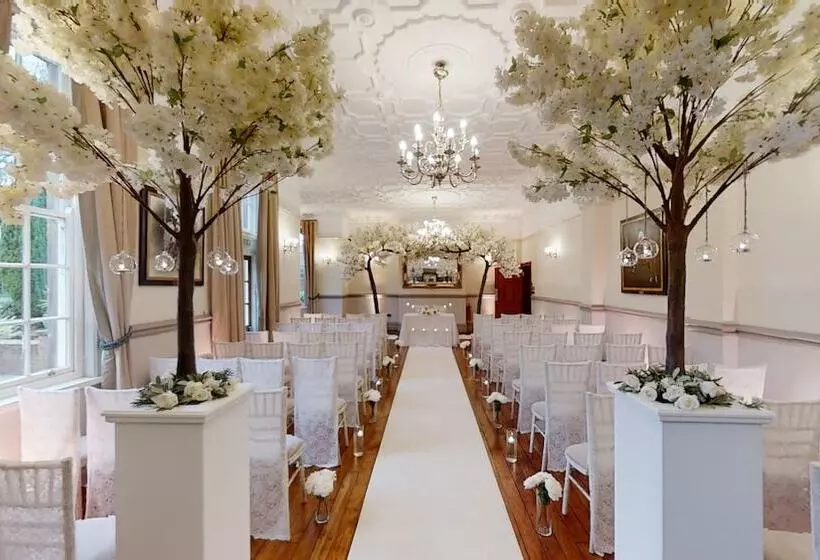 酒店 Nunsmere Hall