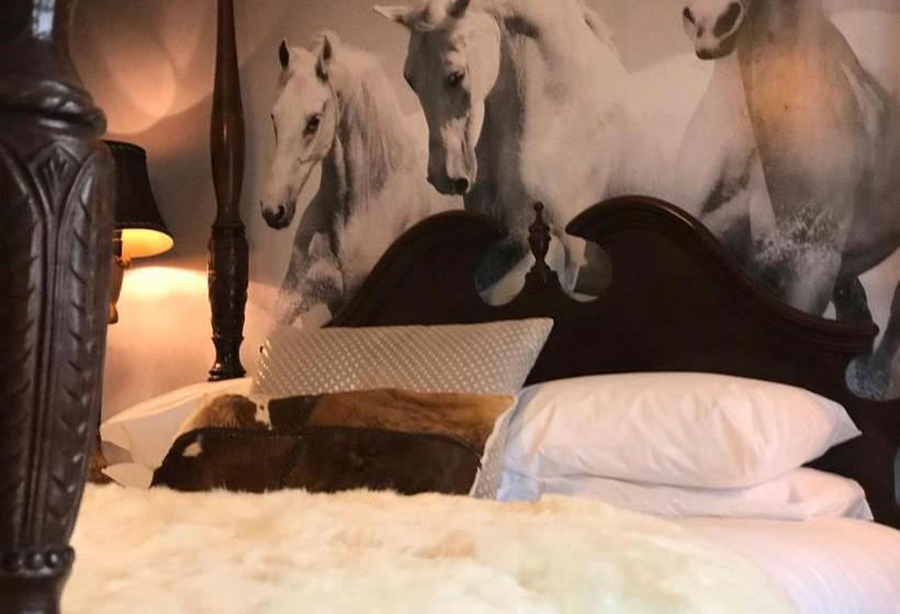 Hotel Cornish Arms Inn Port Isaac 2 Miles