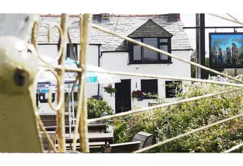 ホテル Cornish Arms Inn Port Isaac 2 Miles
