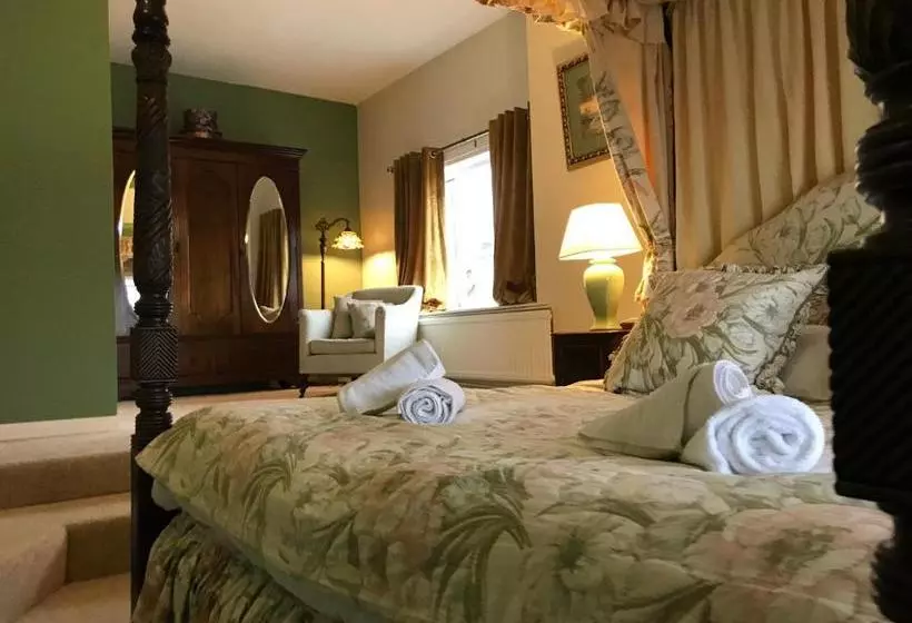 ホテル Cornish Arms Inn Port Isaac 2 Miles