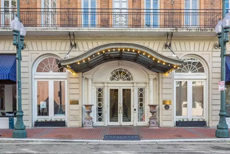 ホテル The Lafayette New Orleans By Kasa