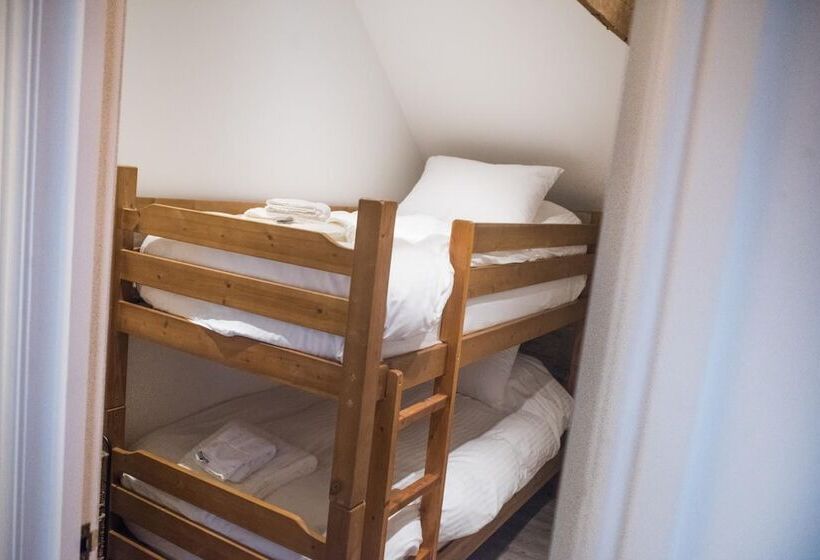 호텔 The Wellington