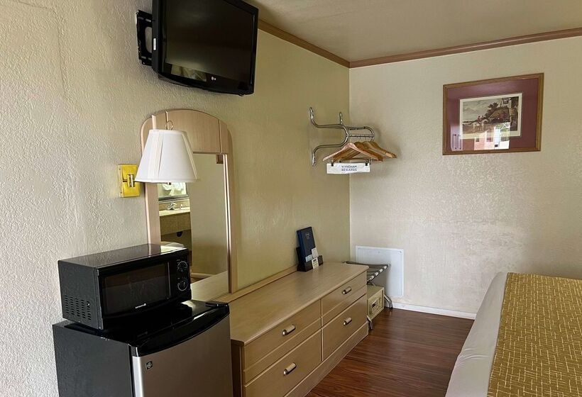 בית מלון כפרי Travelodge By Wyndham Holbrook