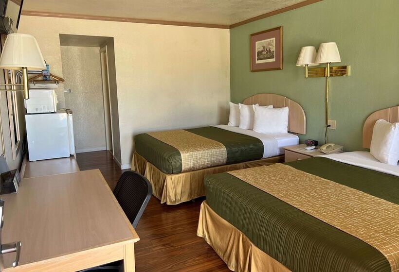 בית מלון כפרי Travelodge By Wyndham Holbrook