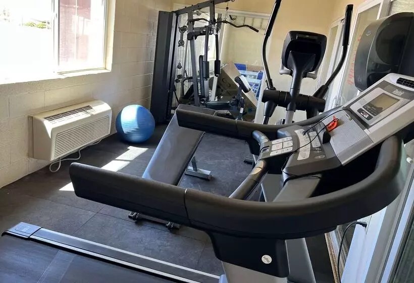 בית מלון כפרי Travelodge By Wyndham Holbrook