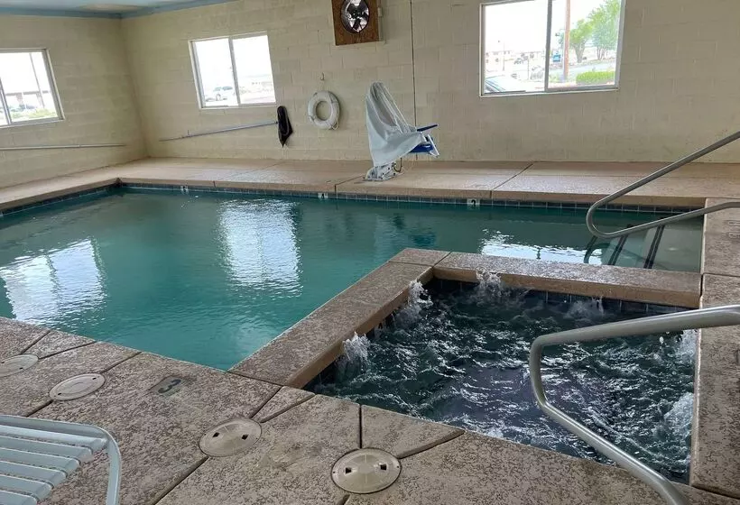 בית מלון כפרי Travelodge By Wyndham Holbrook