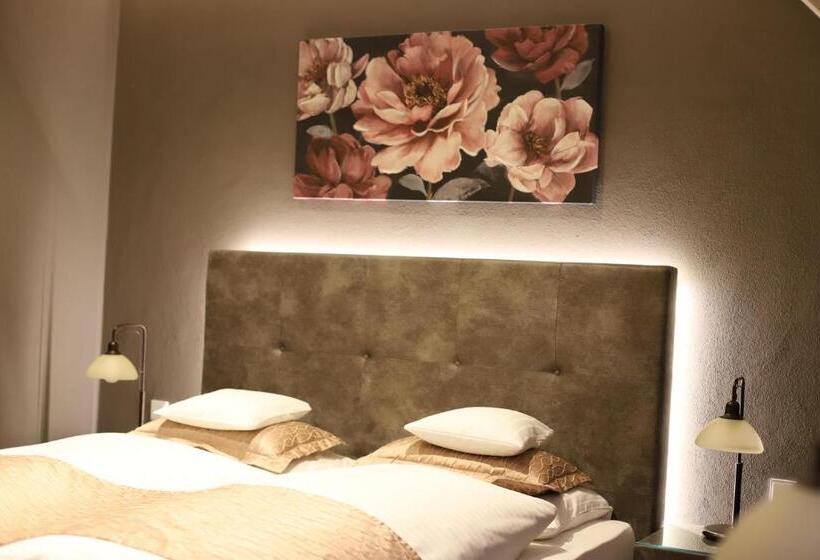 בית מלון כפרי Waldkrug