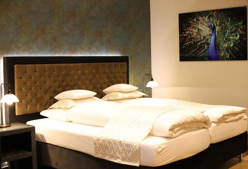 בית מלון כפרי Waldkrug