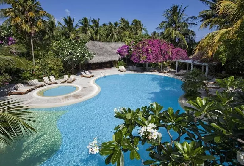 Kuramathi Island Resort