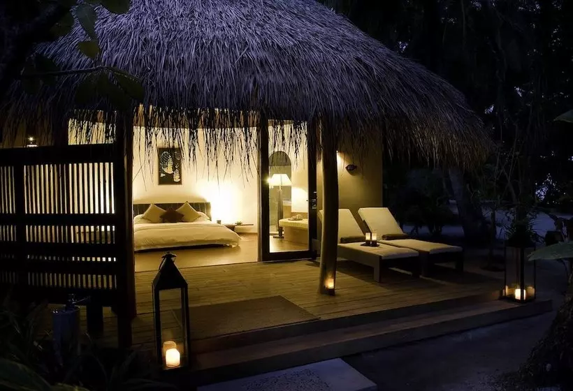 Kuramathi Island Resort