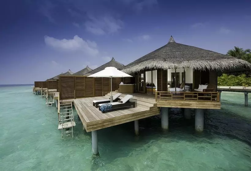 Kuramathi Island Resort