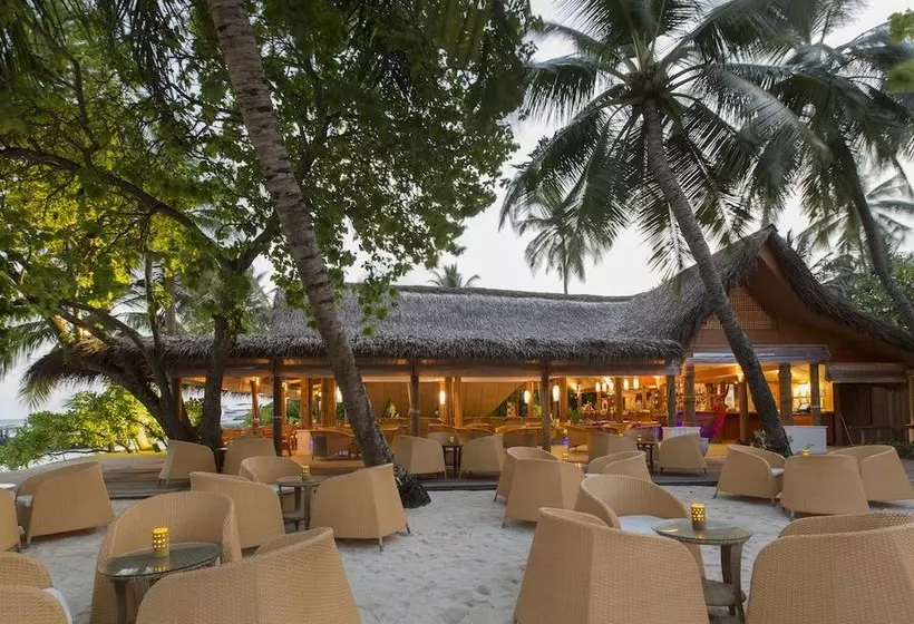 Kuramathi Island Resort